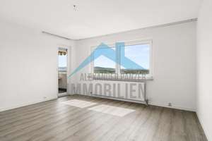 Modernisierte 3 ZBK – Eigentumswohnung mit Loggia und traumhaftem Fernblick über Kassel! – Die vollständige Adresse der Immobilie erhältst du vom Anbieter., 34134 Niederzwehren, Kassel – Vorschaubild 4
