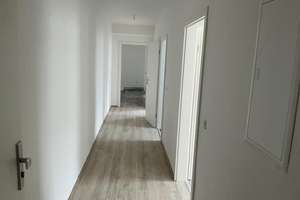 Schöne 2-Zimmer-Wohnung mit neuem Laminatboden in Hagen Zentrum! – Elberfelderstraße 44, 58095 Mittelstadt, Hagen – Vorschaubild 9