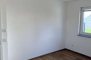 Hochwertige attraktive 3-Zimmer Erdgeschosswohnung in Ingolstadt (Gerolfing) von Privat zu verkaufen – Dürrenseestraße -, 85049 West, Ingolstadt – Vorschaubild 4