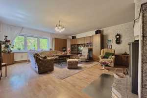 Property thumbnail 7