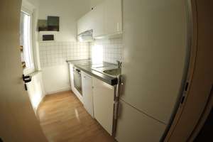 Sehr schöne 2-Zimmer DG Whg, renoviert, möbliert + Einbauküche – Hintere Schöneworth 17, 30167 Nordstadt, Hannover – Vorschaubild 3