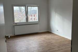 Großzügige 3-Zimmer-Wohnung in Köln Bickendorf – Die vollständige Adresse der Immobilie erhältst du vom Anbieter., 50827 Bickendorf, Köln – Vorschaubild 1