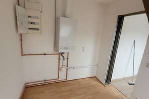 4-Zimmer-DG-Wohnung in Düsseldorf mit EBK – 40474 Derendorf, Düsseldorf – Vorschaubild 9