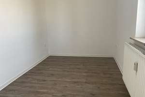Moderne 2-Zimmer-Wohnung mit Balkon in toller Lage. – Weirauchstr. 8, 30419 Herrenhausen, Hannover – Vorschaubild 2
