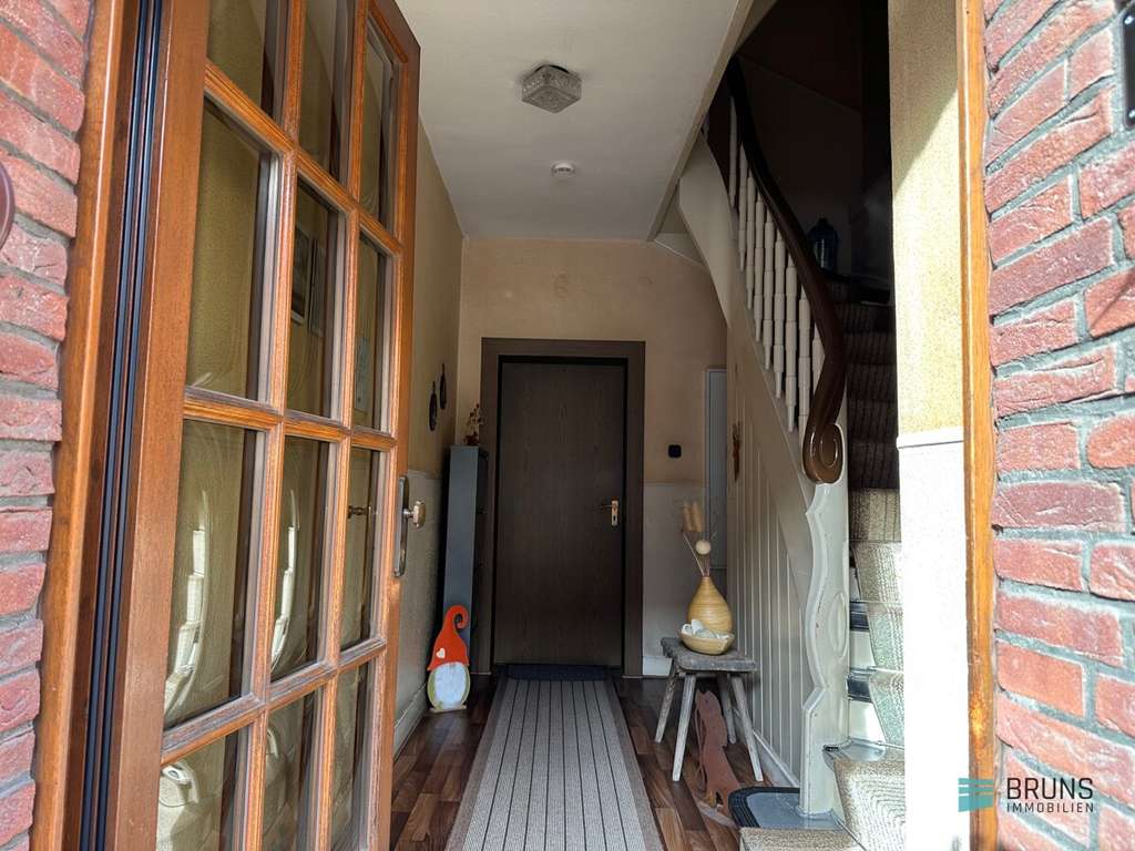 Immobilie in Mönchengladbach - Ein- bis Zweifamilienhaus in zentraler Wohnlage - Bild 1