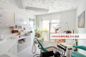 IMMOBERLIN.DE - Ländliches Wohnen & Gewerbe! Sehr attraktives Haus mit Praxisräumen, Wohnung & Ausba – Potsdam-Mittelmark (Kreis) – Vorschaubild 3