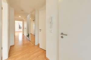Stilvolle 5,5-Zimmer-Maisonette am Haigst – mit Seltenheitswert: maßgefertigte Einbauten, Weitbli – Die vollständige Adresse der Immobilie erhältst du vom Anbieter., 70597 Haigst, Stuttgart – Vorschaubild 10