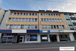 Interessante Kapitalanlage mit hoher Rendite! Zwei voll vermietete Wohn- und Geschäftshäuser! – Altenkirchen (Westerwald) (Kreis) – Vorschaubild 1