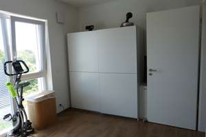 Neuwertige Dachgeschosswohnung mit EBK und Balkon in Ingolstadt-Nord – Grillparzerstraße 14a, 85055 Nordost, Ingolstadt – Vorschaubild 8