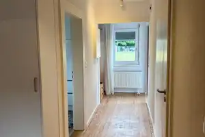 Charmanter 3,5-Zimmer-Bungalow mit EBK in Böchingen – Friedhofstraße 13, 76833 Südliche Weinstraße (Kreis) – Vorschaubild 4