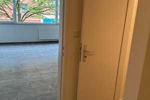 Erstbezug nach Sanierung mit EBK: Schöne 1-Zimmer-Wohnung in wuppertal – chlodwig str 30, 42119 Wuppertal – Vorschaubild 7