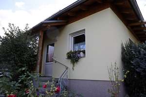 Einfamilienhaus im Bungalowstil mit schönem Grundstück – Lindenstraße 18, 8412 Werdau – Vorschaubild 5