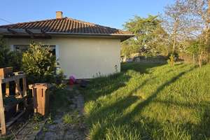 Wohnen im grünen Bungalow in der Gartenlandschaft von Pforzheim Höhenlage der Hachel Allee – Die vollständige Adresse der Immobilie erhältst du vom Anbieter., 75177 Nordstadt, Pforzheim – Vorschaubild 2