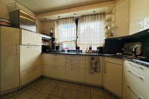 ATTRAKTIVES EINFAMILIENHAUS MIT GARTEN UND GARAGE! – Die vollständige Adresse der Immobilie erhältst du vom Anbieter., 41238 Schelsen, Mönchengladbach – Vorschaubild 6