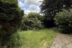 Kernsanierte 2,5-Zimmer-Gartenwohnung mit 150 m² Privatgarten in Düsseldorf-Oberbilk – Höhenstraße 78, 40227 Oberbilk, Düsseldorf – Vorschaubild 4