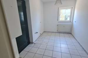 Lichtdurchflutete Wohnung (ca. 245 m² ) mit sehr großer Terrasse und eigenem Garten zu vermieten – Die vollständige Adresse der Immobilie erhältst du vom Anbieter., 65468 Trebur – Vorschaubild 8