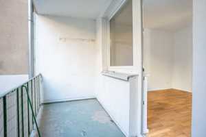 Erstbezug nach umfassender Renovierung - 2-Zimmer mit Balkon | WG-geeignet  – Moselstraße 74, 50674 Köln – Vorschaubild 9