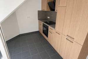 4-Zimmer-Maisonette in denkmalgeschütztem Haus / neues Bad + neue Küche / von privat – Die vollständige Adresse der Immobilie erhältst du vom Anbieter., 41061 Gladbach, Mönchengladbach – Vorschaubild 6