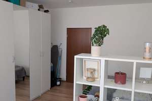 Geschmackvolle Altbauwohnung mit zwei Räumen und Einbauküche in Ulm – Ensingerstraße 33/1, 89073 Mitte, Ulm – Vorschaubild 8