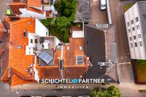 Hulsberg | Charmantes Zweifamilienhaus mit 2 Balkonen und Terrasse – Die vollständige Adresse der Immobilie erhältst du vom Anbieter., 28205 Hulsberg, Bremen – Vorschaubild 28
