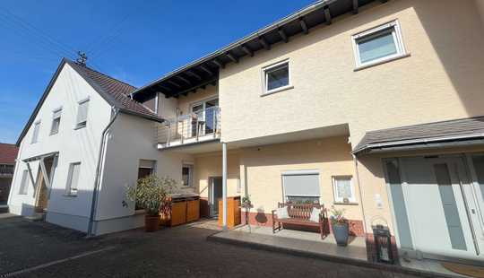Bild von TRAUMIMMOBILIE! Top-Gelegenheit: Zwei Häuser zum Preis von Einem in Hüffelsheim zu verkaufen.