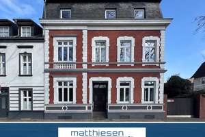 Exklusive, barrierearme Eigentumswohnung in repräsentativer Gründerzeitvilla