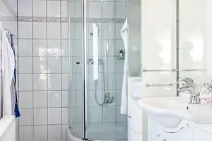 HOMESK - Haus mit drei separaten Wohneinheiten auf großem Grundstück mit Garage in Mariendorf – Heukuppenweg 42, 12107 Berlin – Vorschaubild 14