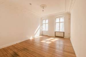 ALTBAULIEBHABER AUFGEPASST! HELLE UND KLASSISCH SCHÖNE ALTBAUWOHNUNG MIT POTENZIAL! PROVISIONSFREI! – Lübecker Straße 29, 10559 Moabit, Berlin – Vorschaubild 4