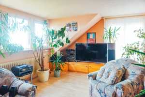 CHARMANTES EIN-ODER-ZWEIFAMILIENHAUS MIT VIEL PLATZ  – Bodenseekreis – Vorschaubild 11