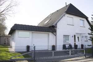 RESERVIERT: Tolles EFH mit großem Freizeitwert im Schierholz - Keine Maklercourtage für den Käufer – Die vollständige Adresse der Immobilie erhältst du vom Anbieter., 27578 Lehe, Bremerhaven – Vorschaubild 2
