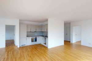 Ruhige Lage in Karlshorst mit 3 Zimmern Balkon und Einbauküche – Georg-Klingenberg-Straße 19, 10318 Karlshorst, Berlin – Vorschaubild 2
