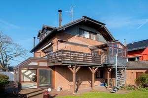 Freistehendes 1-2-Familienhaus in herrlicher Grünlage - nahe Düsseldorf! – Die vollständige Adresse der Immobilie erhältst du vom Anbieter., 40822 Mettmann – Vorschaubild 2