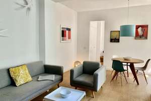 Design-Apartment mit hochwertiger Möblierung&Terrasse -high end design apartment  – Die vollständige Adresse der Immobilie erhältst du vom Anbieter., 10119 Mitte (Ortsteil), Berlin – Vorschaubild 1