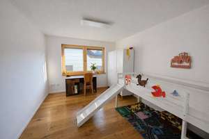 Wohnen auf Top-Niveau: Hochwertig saniertes Haus mit separater Wohnung und großem Garten – Die vollständige Adresse der Immobilie erhältst du vom Anbieter., 38272 Burgdorf – Vorschaubild 2