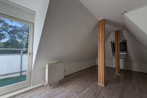 Großzügige Wohnung mit Vintage-Charakter – Die vollständige Adresse der Immobilie erhältst du vom Anbieter., 91054 Burgberg, Erlangen – Vorschaubild 9