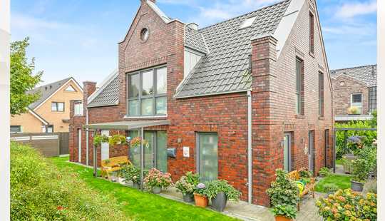 Bild von Stilvolles Einfamilienhaus im Kapitänshausstil – hochwertig ausgestattet und modern konzipiert