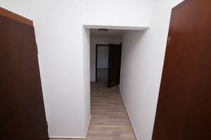Renovierte & gemütliche 2,5 Raum-Dachgeschosswohnung mit Tageslichtbad & Gartennutzung in Hassel – Polsumer Str. 158, 45896 Hassel, Gelsenkirchen – Vorschaubild 6