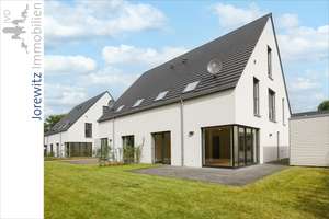 Bi-Senne: Moderne Neubau-Doppelhaushälfte (KfW-Effizienzhaus 55) mit Carport, Terrasse und Garten – Die vollständige Adresse der Immobilie erhältst du vom Anbieter., 33659 Senne, Bielefeld – Vorschaubild 1