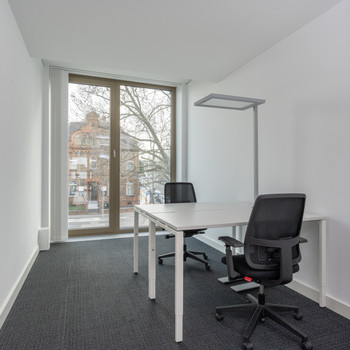 Privater Büroraum für 1 Person in Regus Connect