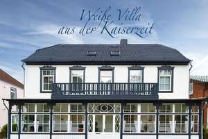 Mehrfamilienhaus in Travemünde. 200 m von der Trave entfernt. Gehobene Wohnlage. Inkl. Baugrundstück