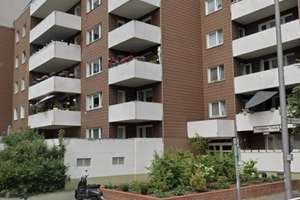 Wohnen nahe Ku´damm: 2 Zimmer-Wohnung mit Balkon und Dachterrasse