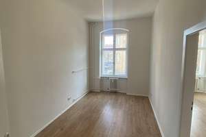 4-Zimmerwohnung mit Balkon im 1. OG in einem sanierten Altbau in Lichtenberg – Magdalenenstraße 21, 10365 Lichtenberg (Ortsteil), Berlin – Vorschaubild 8