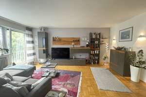 Lichtdurchflutete Etagenwohnung mit Südwestbalkon und offenem Wohn-Essbereich – Die vollständige Adresse der Immobilie erhältst du vom Anbieter., 73033 Göppingen – Vorschaubild 4