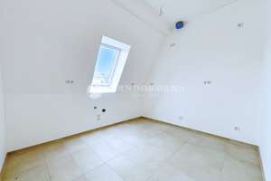 Neugebaut! Helle 3-Zi.-Dachgeschosswohnung mit Balkon & Aufzug im Rudolfkiez! – Bossestr. 9, 10245 Friedrichshain, Berlin – Vorschaubild 9