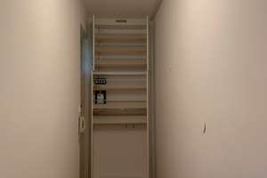 Charmante Altbauwohnung mit hohen Decken und viel Tageslicht zentral in Neuhausen – Blutenburgstraße 49, 80636 Sankt Vinzenz, München – Vorschaubild 22