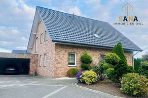 Einfamilienhaus im Klinkerstil mit Doppelgarage in Melle-Bennien