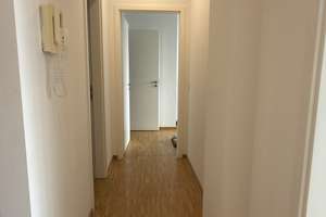 Über den Dächern von Fürth – 2-Zimmer-Wohnung mit 45 m² Süd-Dachterrasse, Klimaanlage & 2 Stellplä – Flößaustraße 124, 90763 Südstadt Industriegebiet, Fürth – Vorschaubild 11