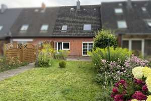 RESERVIERT Charmantes Reihenmittelhaus im Musikerviertel Husum RESERVIERT – Die vollständige Adresse der Immobilie erhältst du vom Anbieter., 25813 Husum – Vorschaubild 3