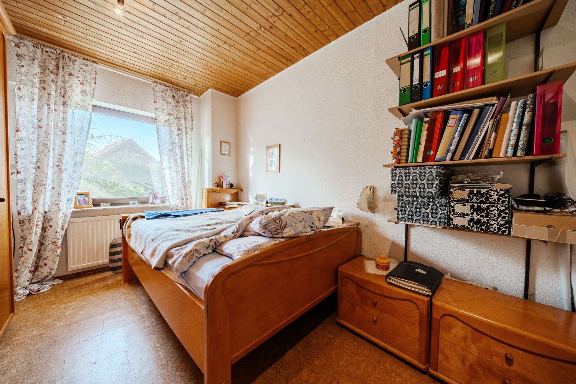 Immobilie in Leer - Ruhiges, kleines Doppelhaus mit Garten & Terrasse in Top-Lage - Bild 2