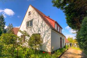 Neuer Preis! Einfamilienhaus mit viel Potential und großem Grundstück zu verkaufen – Badenerholz 89, 28832 Achim – Vorschaubild 2
